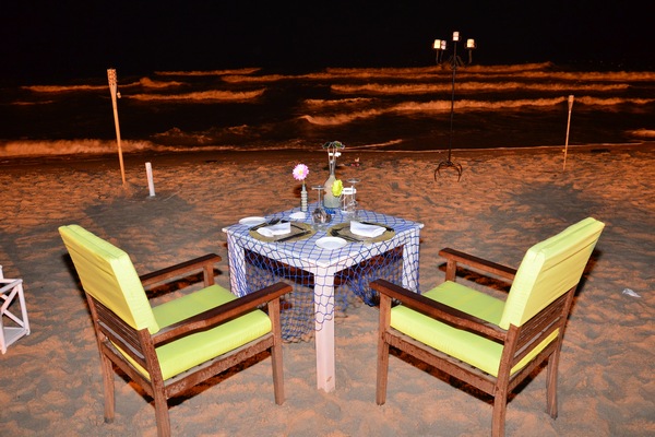 Romantic Beach Dinner at Edde Sands